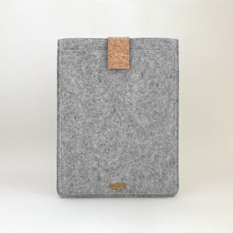 Kotelo MacBook Air 13:lle | magnettilukolla ja ylimääräisellä taskulla | vaaleanharmaa - värikäs | Malli "HAKA"