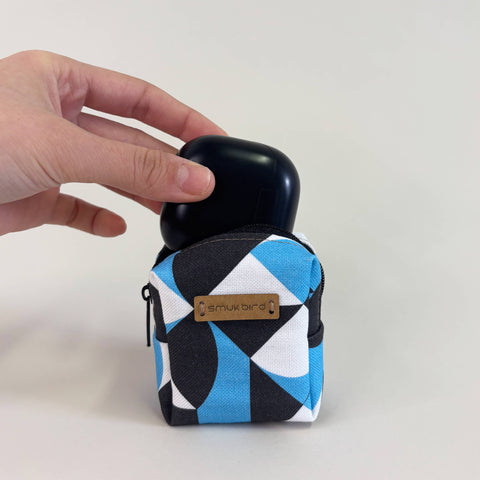 Mini-laukku kuulokkeille ja muille | valmistettu orgaanisesta puuvillasta | Suunnittelumuodot | Malli PocketCube