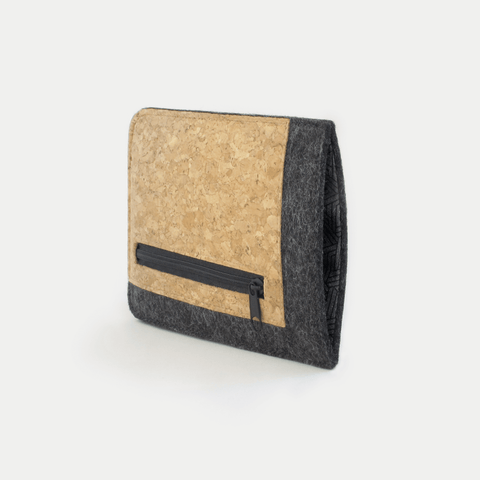 Handytasche mit Kartenfach für Google Pixel 10 Pro Fold aus anthrazit Filz und Kork, stylish und praktisch.
