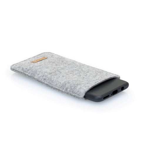 Puhelinkotelo Xiaomi Redmi Note 14:lle | huovasta ja luomupuuvillasta | vaaleanharmaa - värikäs | malli "LET"