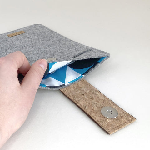 reMarkable Paper Pro -kuori | magneettisuljenta ja ylimääräinen tasku | vaaleanharmaa - Shapes | malli "HAKA"