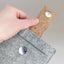 Kotelo PocketBook Touch HD 3:lle | magneettisulkimella ja ylimääräisellä taskulla | vaaleanharmaa - Colorful | malli "HAKA"