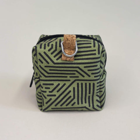 Mini-laukku kuulokkeille ja muille | valmistettu orgaanisesta puuvillasta | Design-raidat | Malli PocketCube
