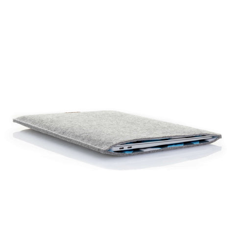 Kotelo Huawei Matebook D14:lle | valmistettu huovasta ja luomupuuvillasta | vaaleanharmaa - muodot | Malli "LET"