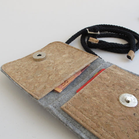 Olkalaukku Fairphone 3:lle | valmistettu huovasta ja luomupuuvillasta | vaaleanharmaa - raidat | Malli KEDJA