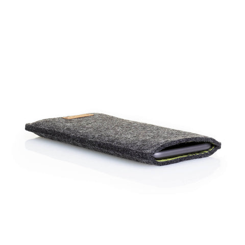 Kännykkäkotelo korttilokerolla Xiaomi 12T Prolle | antrasiitti - raidat | Malli "ZIP"