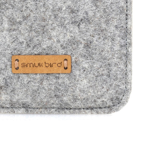 Kännykkäkotelo korttilokerolla Xiaomi 12T Prolle | vaaleanharmaa - muodot | Malli "ZIP"