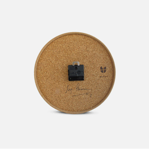 Seinäkello huovasta ja korkista 30 cm | Suunnittelu "Dots" Anja Streese