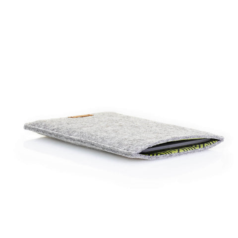 Kotelo PocketBook Colorille | valmistettu huovasta ja luomupuuvillasta | vaaleanharmaa - raidat | Malli "LET"