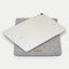 Kotelo Surface Go 2:lle | valmistettu huovasta ja luomupuuvillasta | vaaleanharmaa - värikäs | Malli "LET"