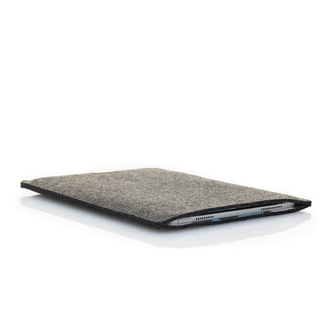 Kotelo Surface Pro 9:lle | valmistettu huovasta ja luomupuuvillasta | antrasiitti - muodot | Malli "LET"