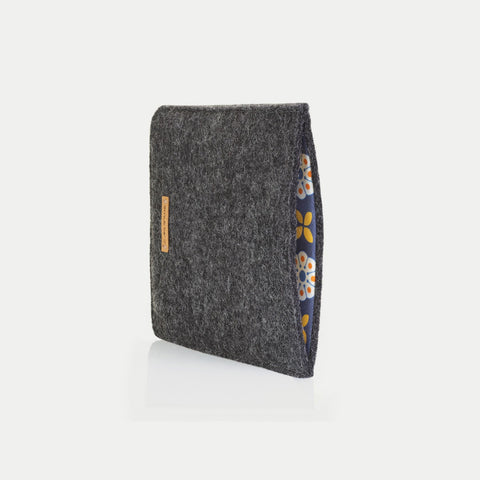 Kansi PocketBook Jakeille | valmistettu huovasta ja luomupuuvillasta | antrasiitti - kukinta | Malli "LET"